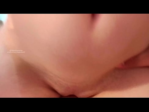 ❤️ زما د خور په کوټه کې ویده شوم او همداسې له خوبه راویښ شوم په ps.sex-porntube.ru