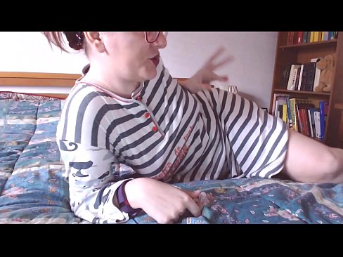 ❤️ دا لوی تور مرمۍ په خوله کې واخله کوچني غلام په ps.sex-porntube.ru