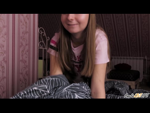❤️ بلونډي خپل BFF په ژوره توګه وخوري او په خوله کې یې وخوري په ps.sex-porntube.ru